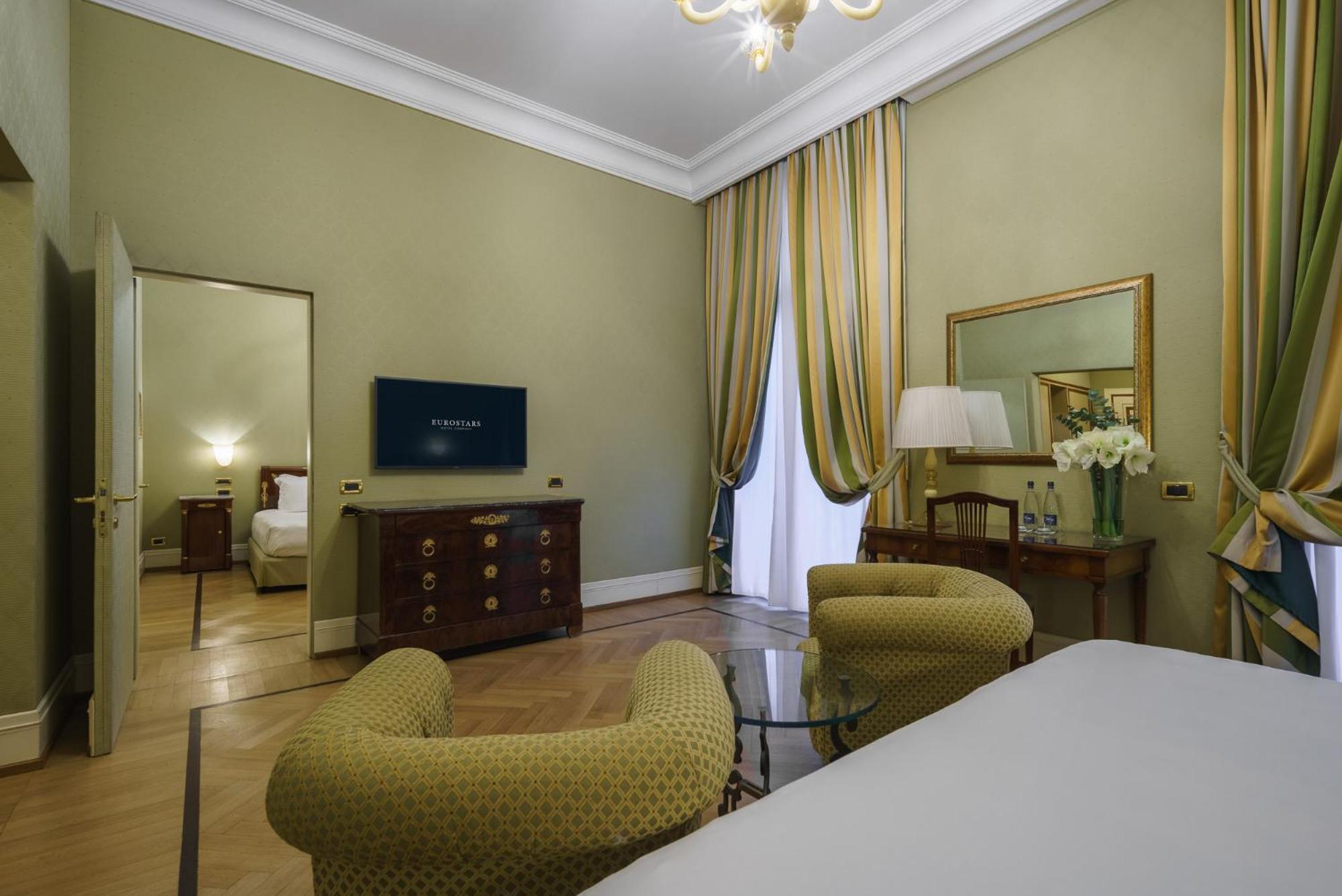 Eurostars Excelsior 4* Nápoles