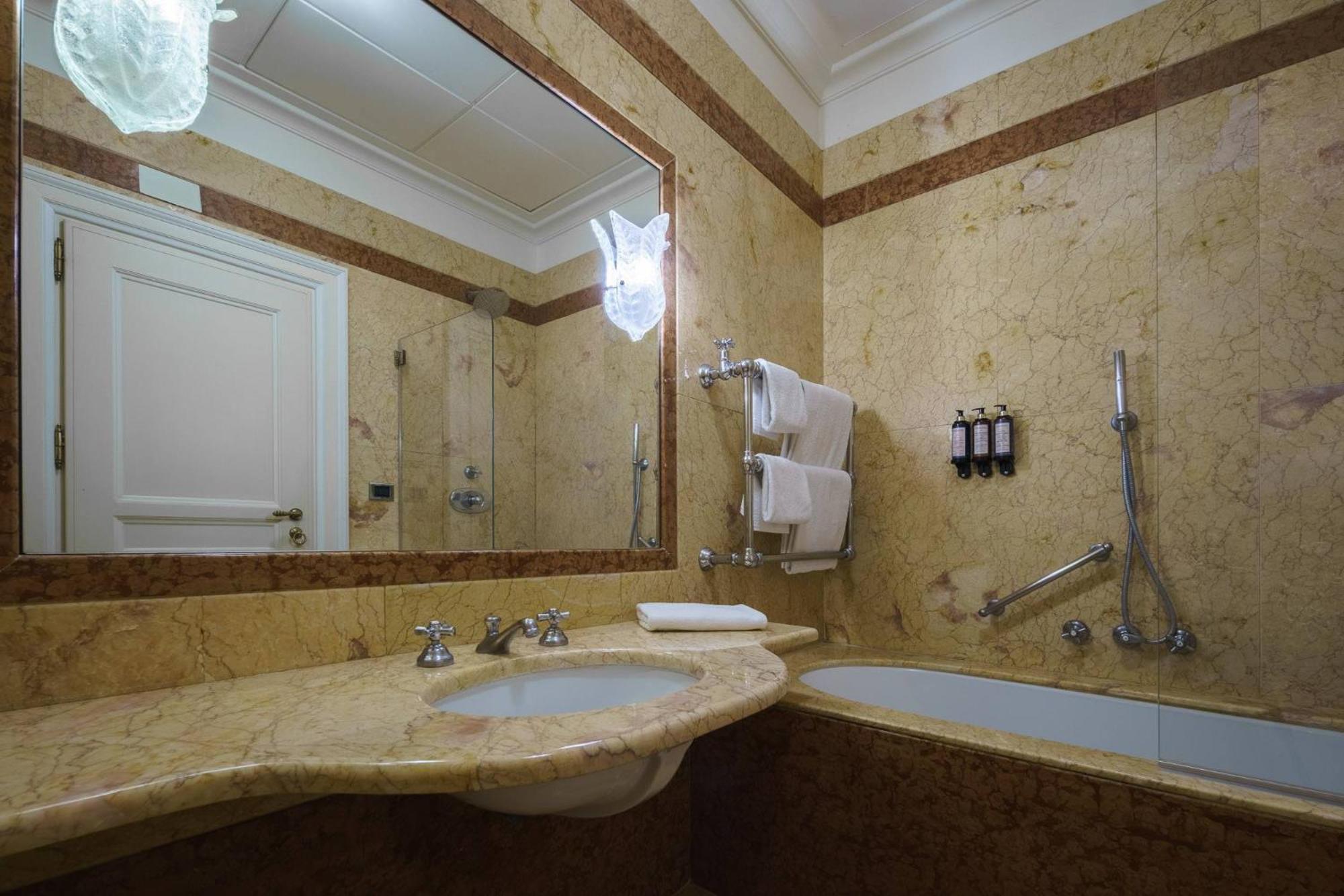 Hotel Eurostars Excelsior 4*