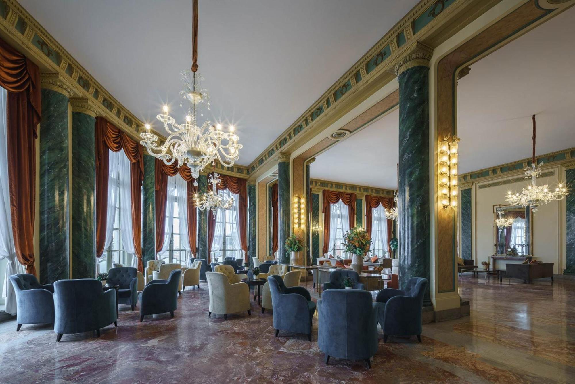 Hotel Eurostars Excelsior Nápoles