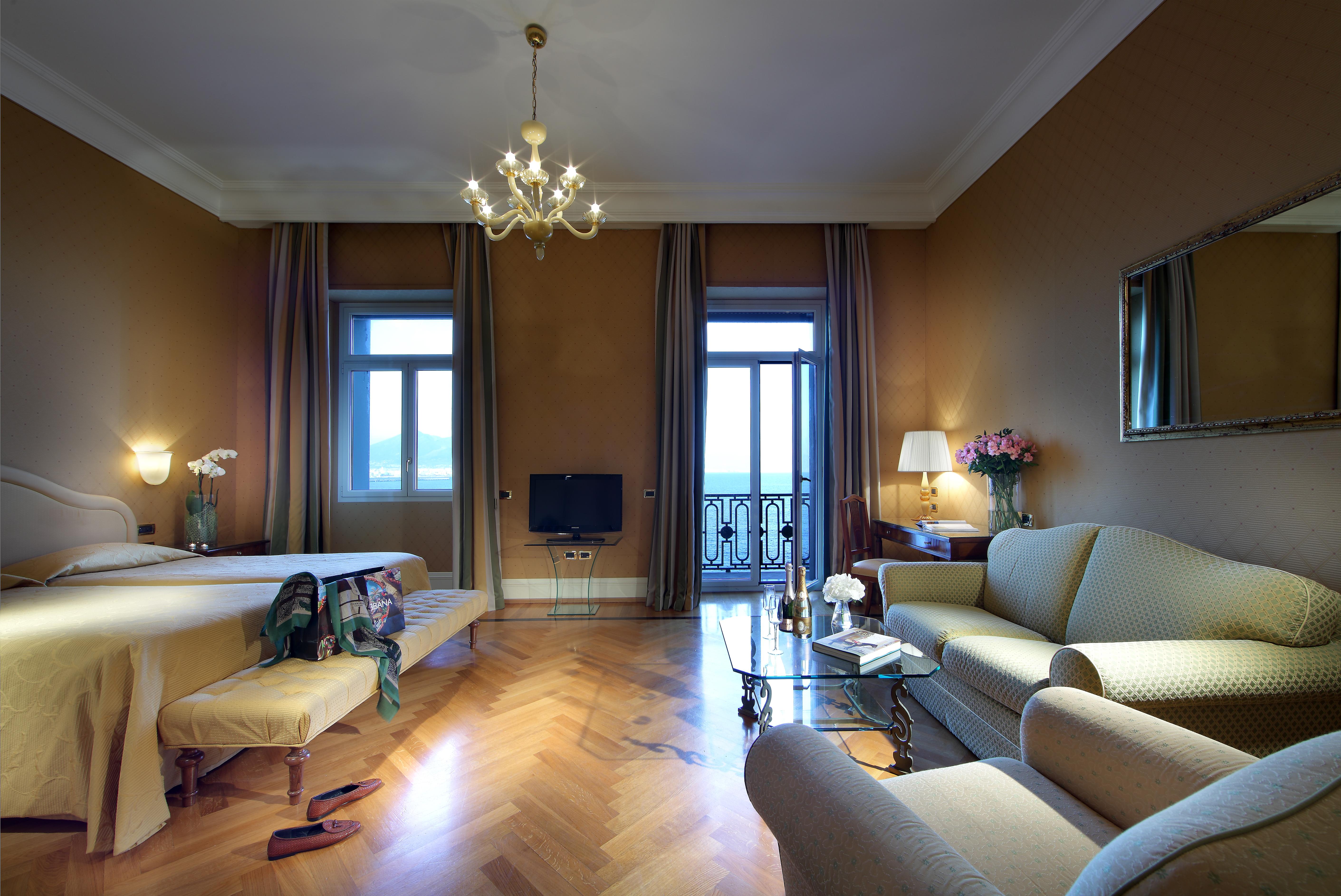 Eurostars Excelsior 4* Napels