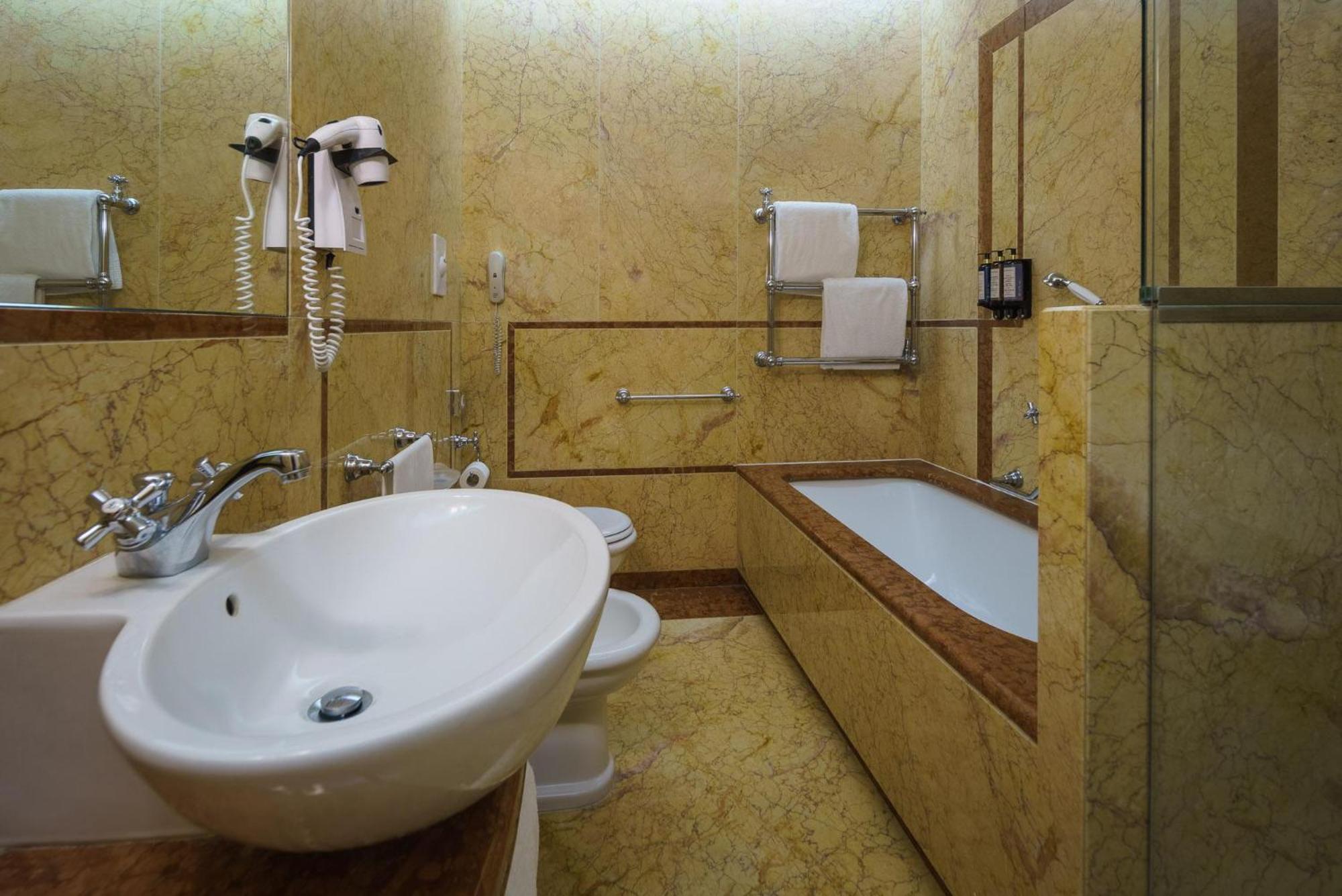 Eurostars Excelsior Napels